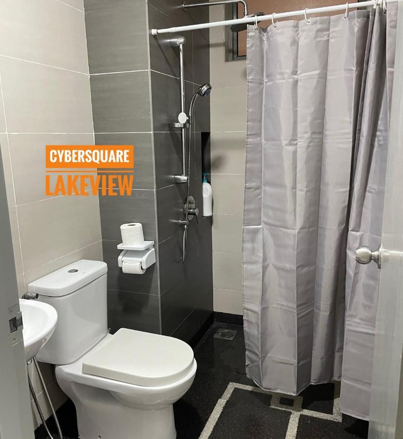 Cybersquare Apartment Cyberjaya Bagian luar foto