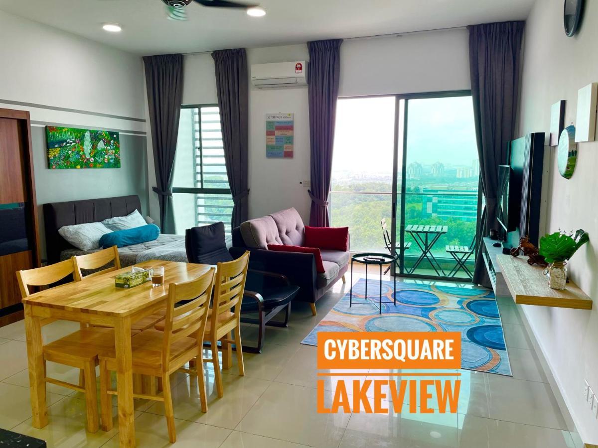 Cybersquare Apartment Cyberjaya Bagian luar foto