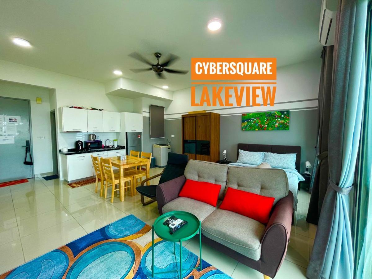 Cybersquare Apartment Cyberjaya Bagian luar foto