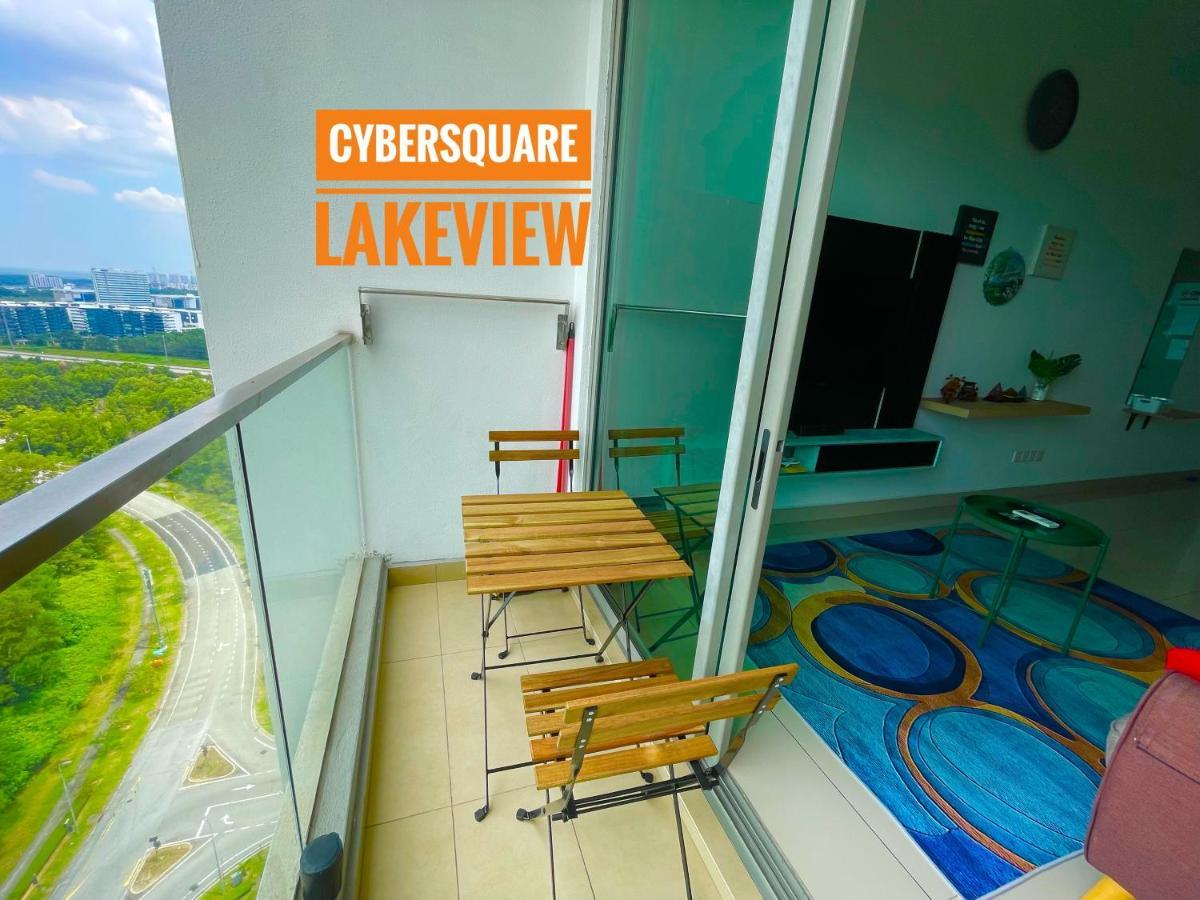 Cybersquare Apartment Cyberjaya Bagian luar foto